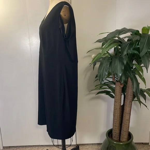 Calvin Klein v-neck midi black cold shoulder dress - Picture 3 of 7